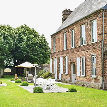 Casa rural Gournay-en-bray Chateau Sleeps 12 Pool Wifi *