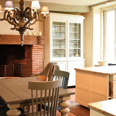 Gournay-en-bray Chateau Sleeps 12 Pool Wifi *